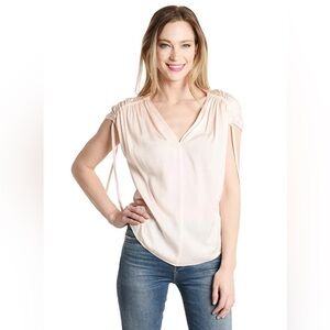 Vince Ruched Short Sleeve V Neck Top size medium